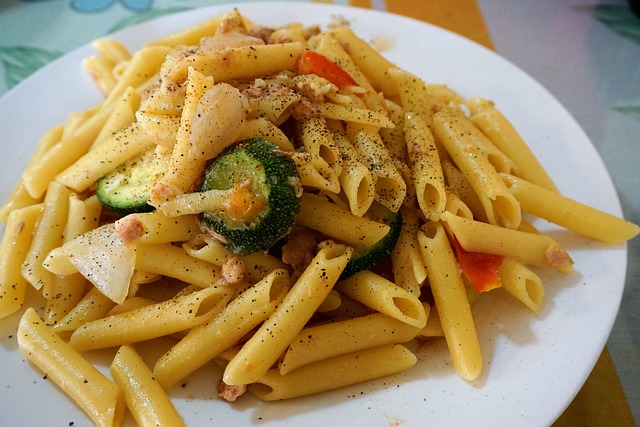 Zucchini Pasta and Lentil Bolognese